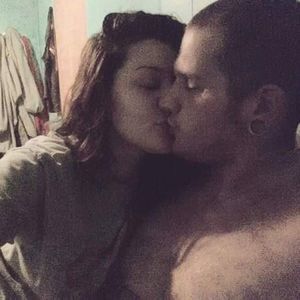 Meet your Posher, Chrissy